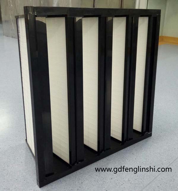 大風(fēng)量組合式高效過濾器具有過濾面積大，阻力低，使用壽命長特點(diǎn)
